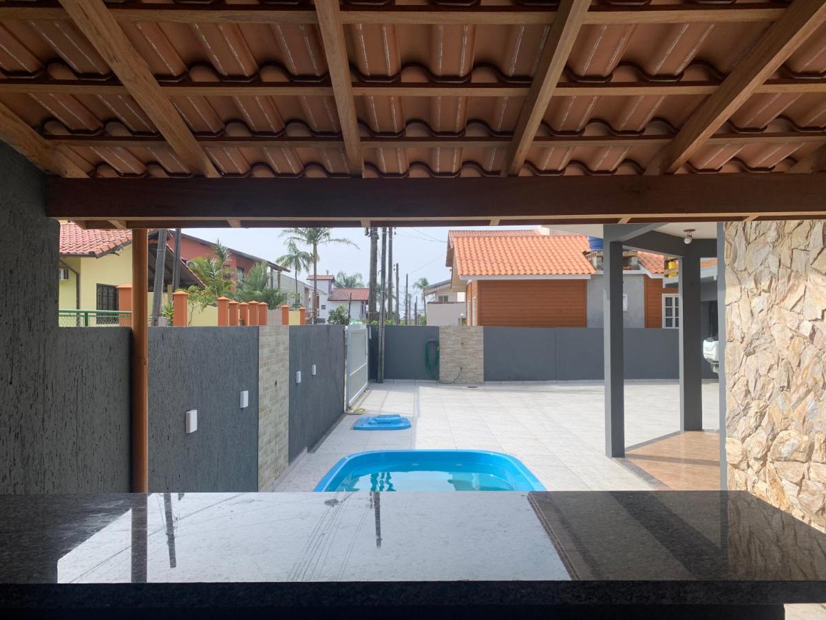Casa De Temporada No Sul Da Ilha Com Piscina Villa Florianópolis Exterior foto